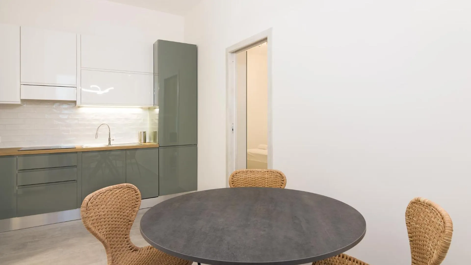Gioia Suite - Sopra La Metro Sondrio Milan Italy