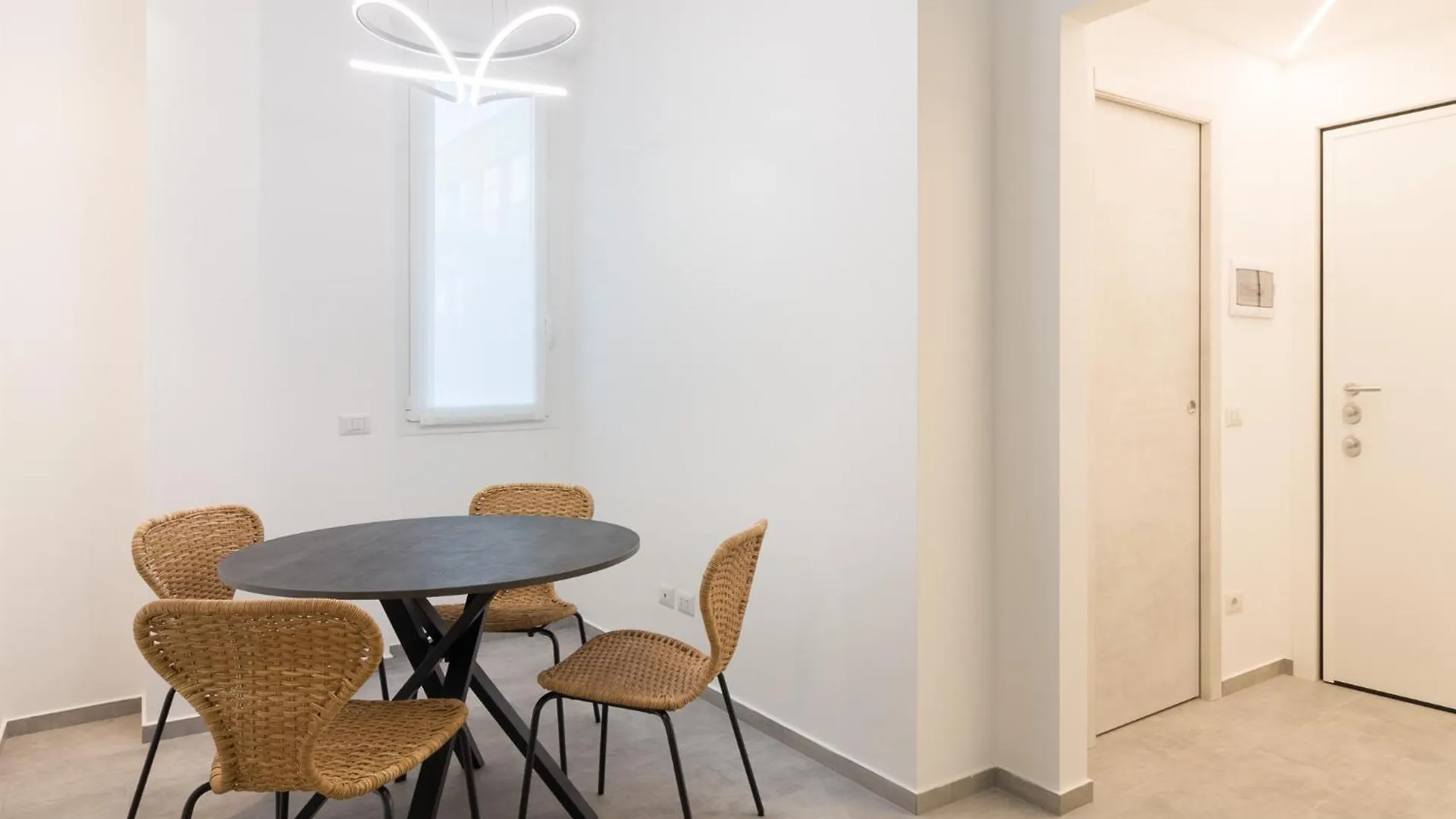Apartment Gioia Suite - Sopra La Metro Sondrio Milan