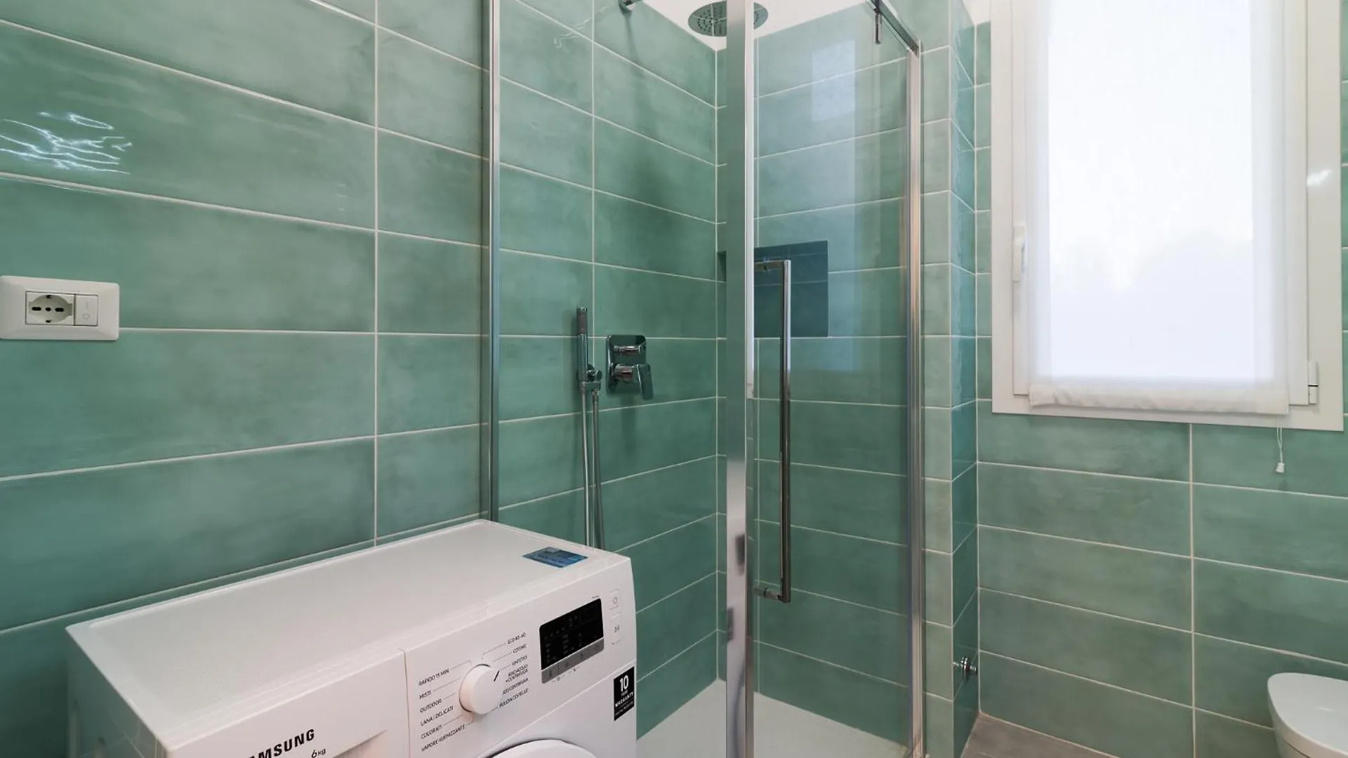 Gioia Suite - Sopra La Metro Sondrio Milan Apartment