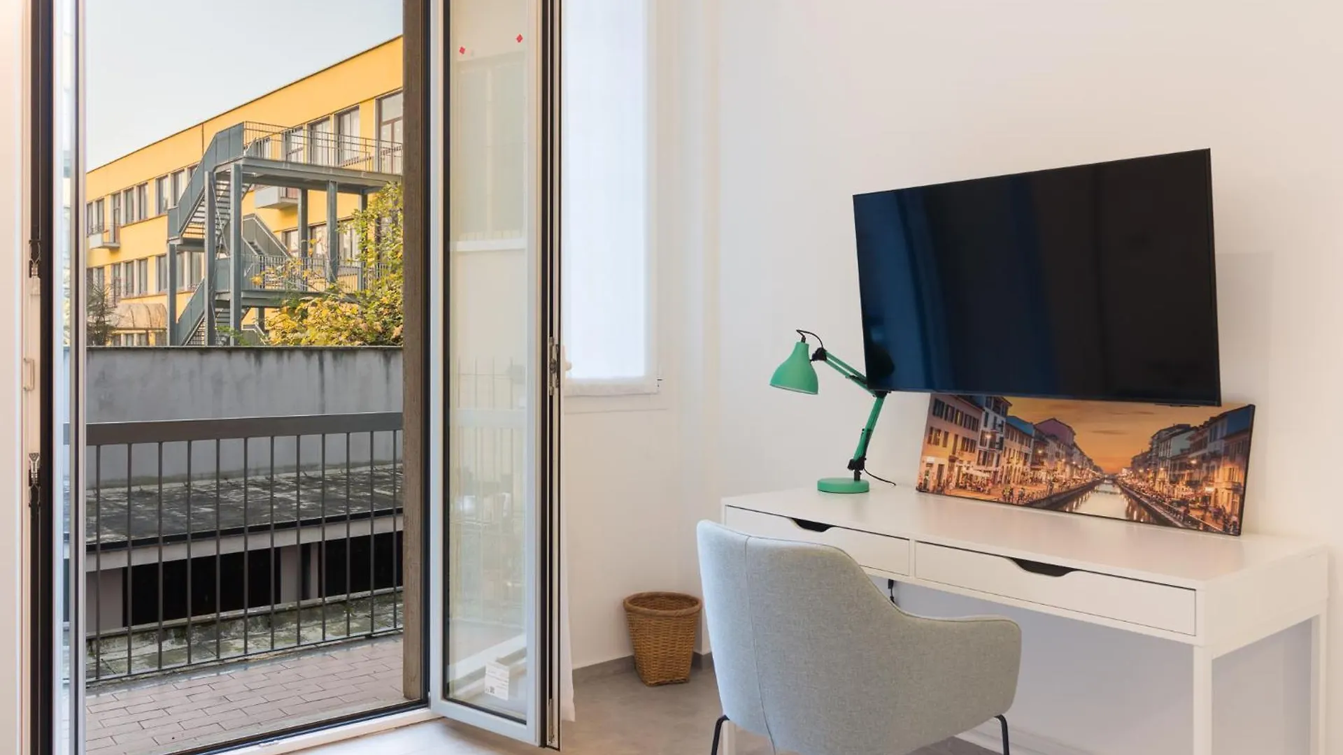 Gioia Suite - Sopra La Metro Sondrio Milan Apartment